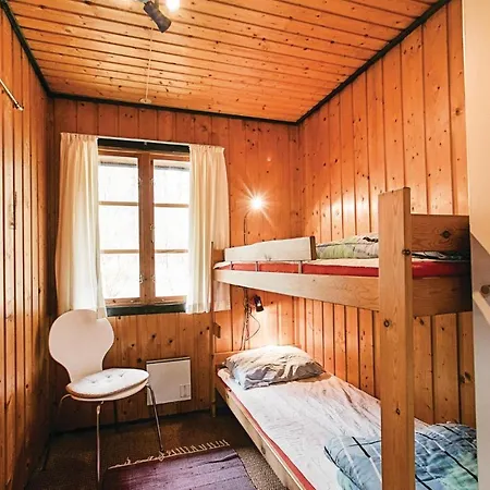 3 Bedroom Amazing In Aakirkeby